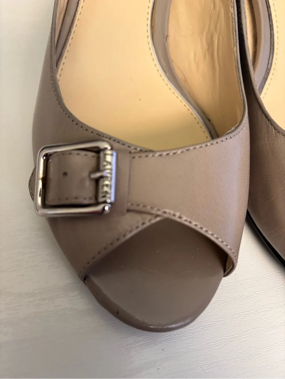 Lauren Ralph Lauren “Damaris” Peep Toe Heels Size 7.5B Taupe